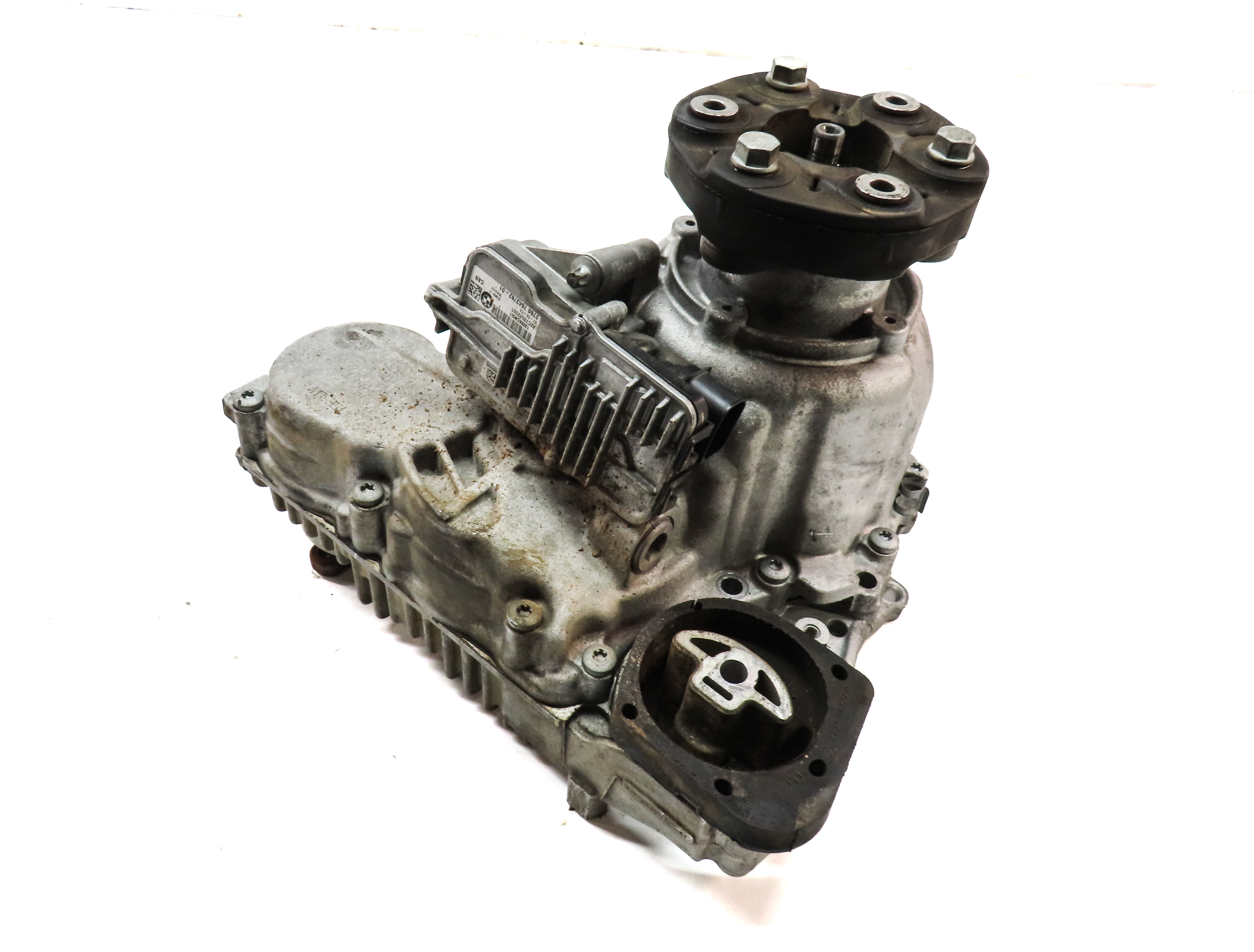 2012-2015 BMW X1 (E84) 28iX - 2.0L N20 TURBO ENGINE - FRONT TRANSFER CASE — exact item pictured